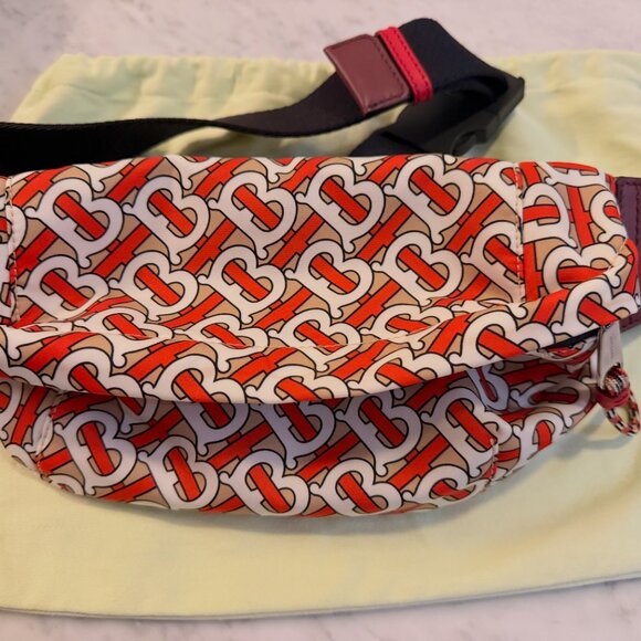 Burberry Bum Bag Monogram Print Medium Vermillion - Picture 1 of 9